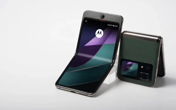 Motorola Razr Fold - Motorola Razr Fold Review
