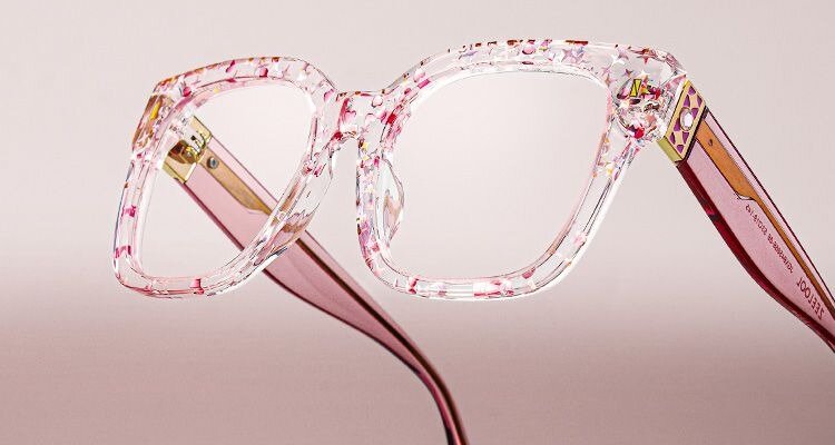 Are Cute Glasses The New Fashion Trend? 3 Cute Glasses
