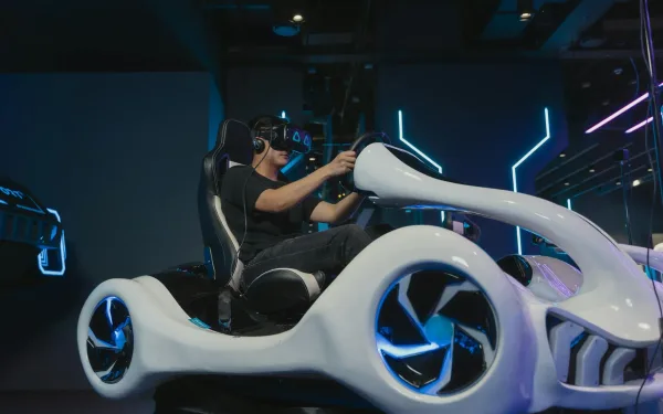 Virtual Reality Driving A Network Engineer'S Three-City Trade-Show Circuit: Ces, Mwc, And A Cisco Live Pit Stop
